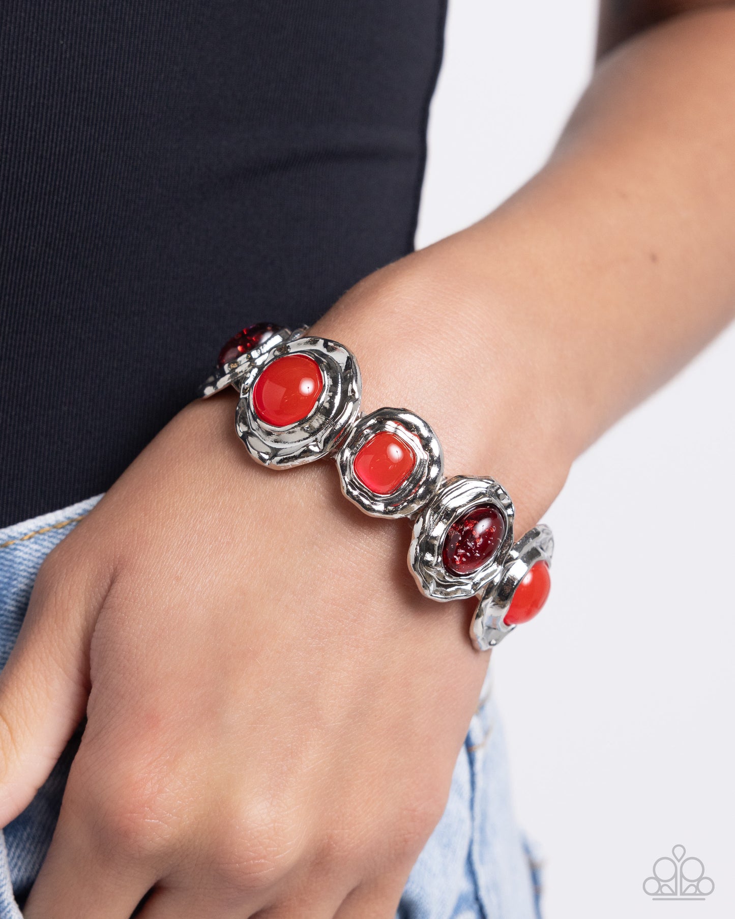 Hammered High Red Bracelet Paparazzi