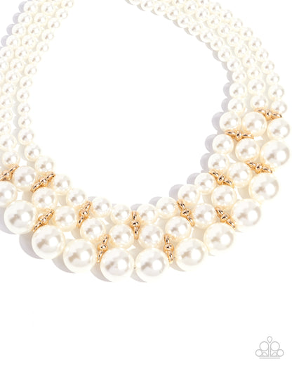 Glossy Gala Gold Necklace Paparazzi