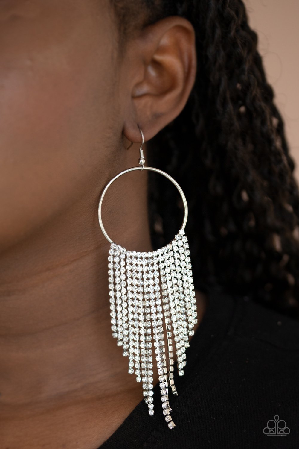 Streamlined Shimmer White Earrings Paparazzi