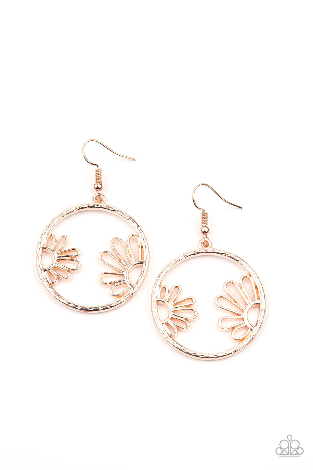 Demurely Daisy Rose Gold Earrings - Daria's Blings N Things